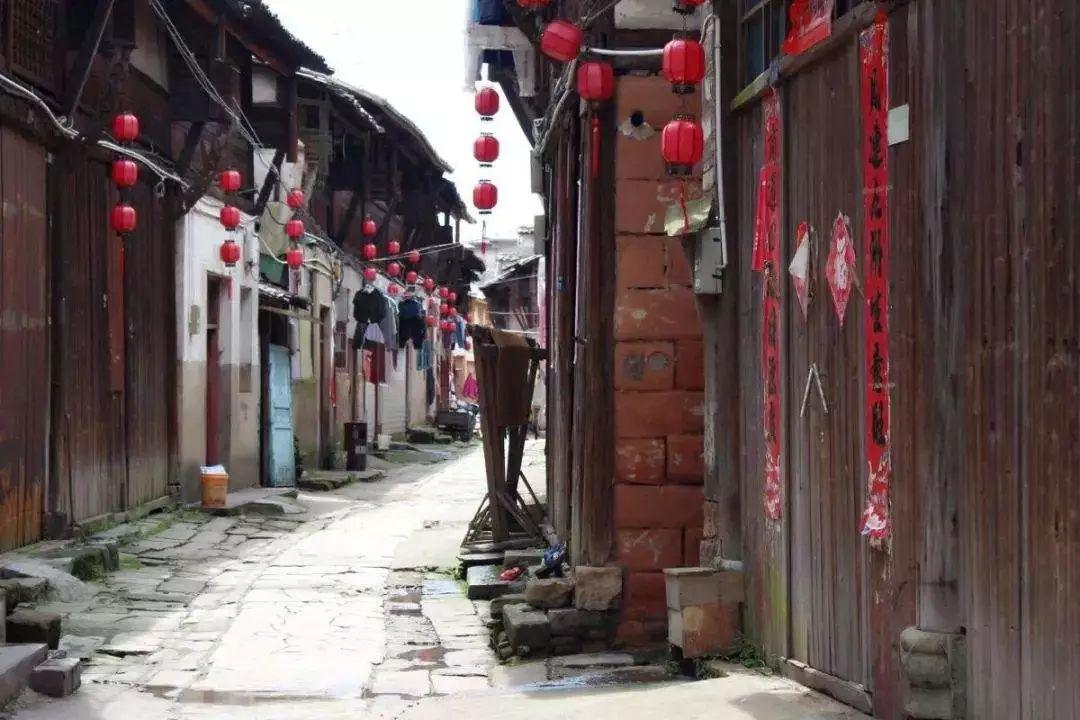 如何在炎热的夏季避暑?知识星球-汇聚专业知识,探索更多可能